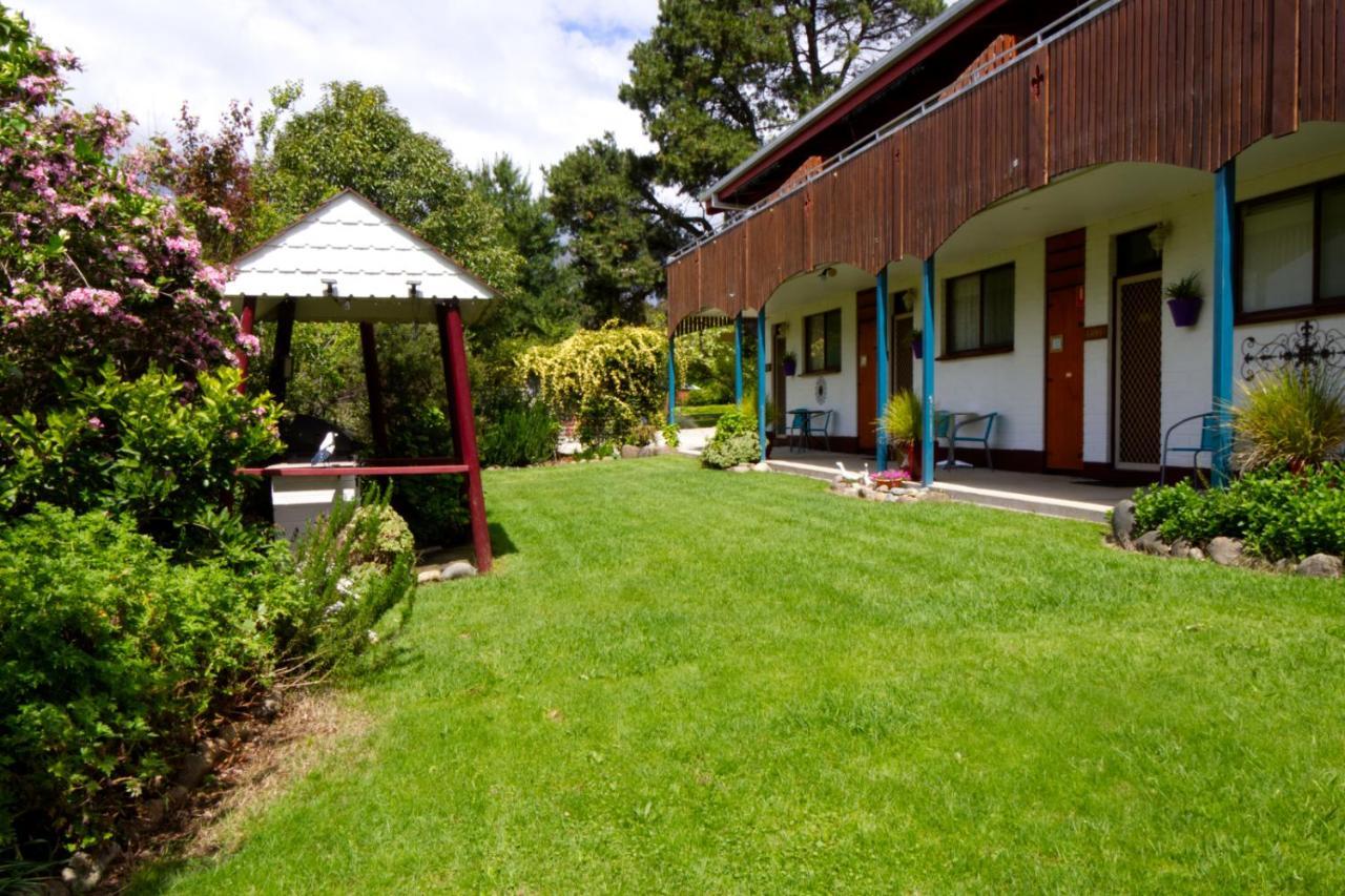 Alpenhorn Holiday Units Mount Beauty Esterno foto