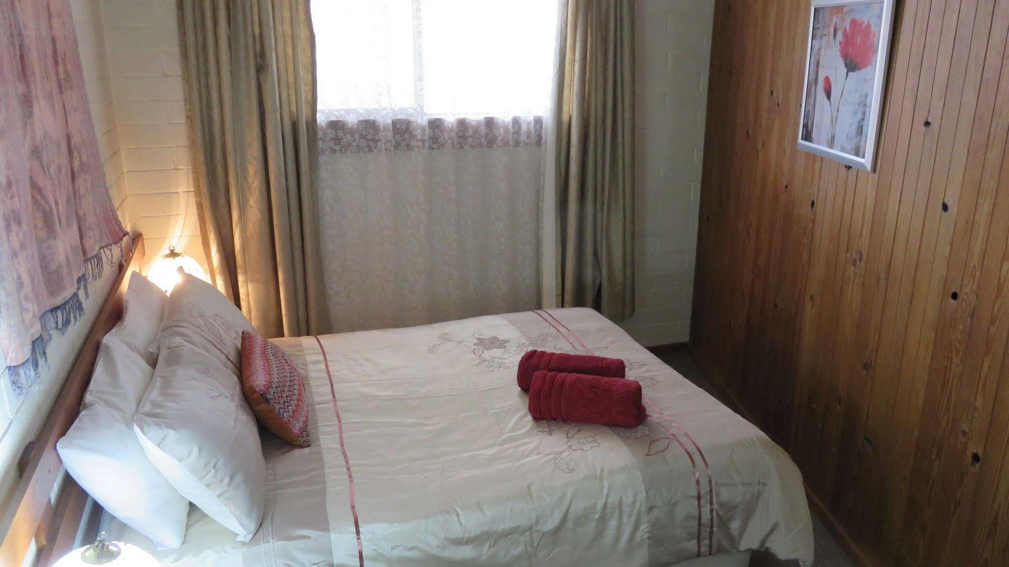 Alpenhorn Holiday Units Mount Beauty Esterno foto